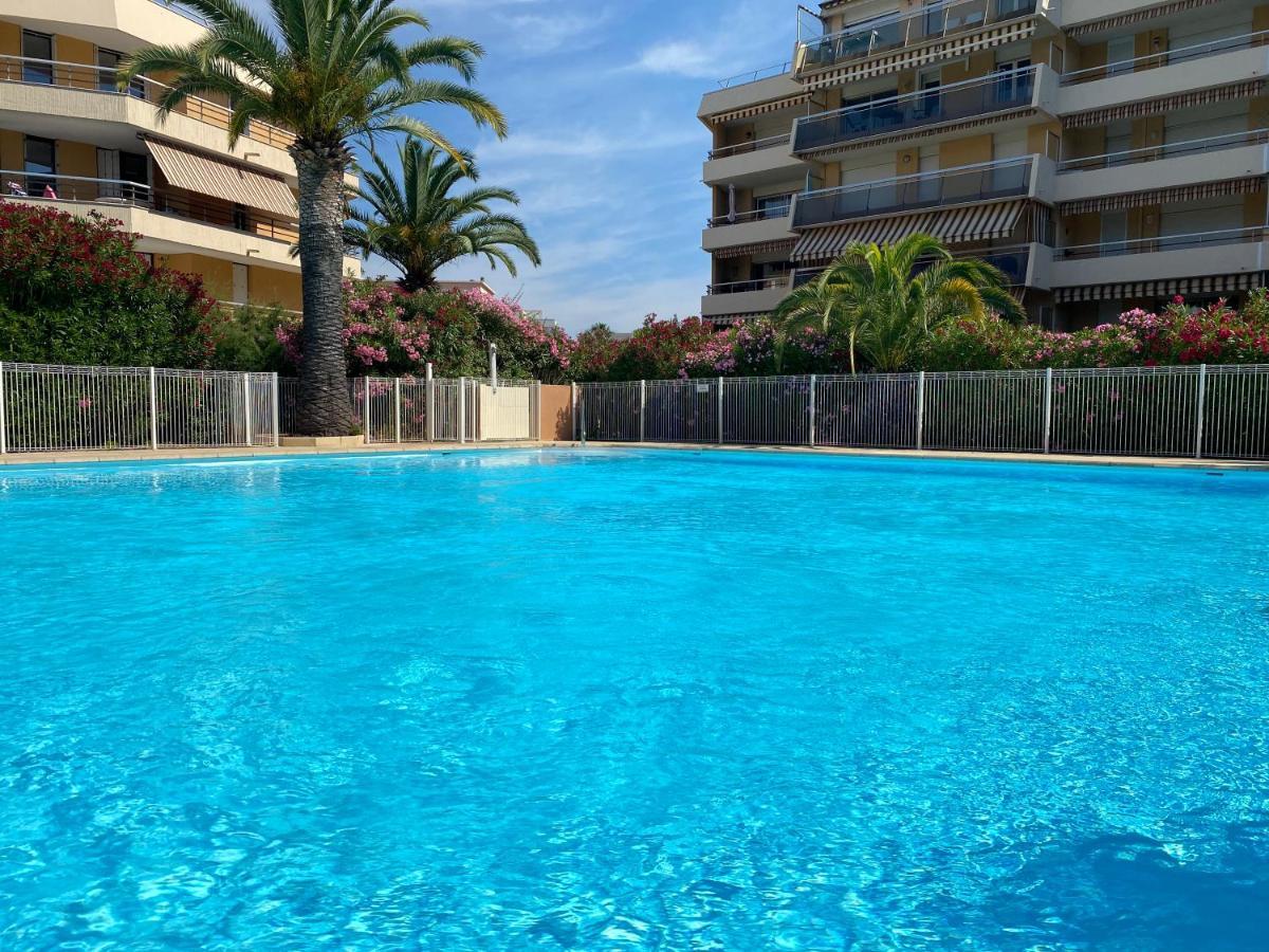 Residence La Miougrano Frejus Plage Екстер'єр фото