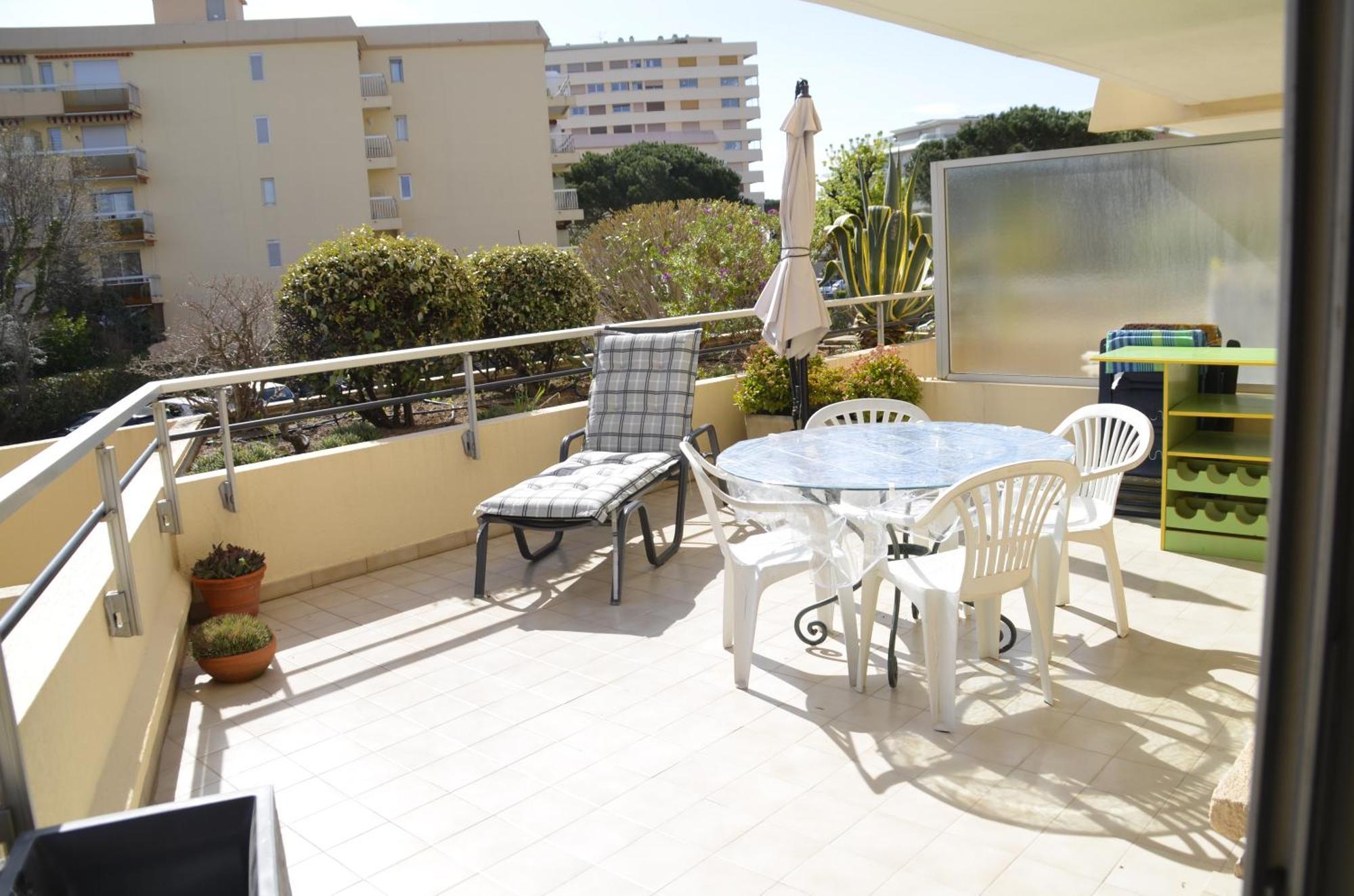 Residence La Miougrano Frejus Plage Екстер'єр фото